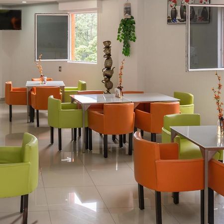 Hotel Yekkan Huauchinango Buitenkant foto